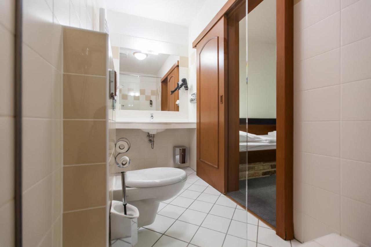 Hotel Vinar - Bed & Breakfast Kurdějov Eksteriør bilde